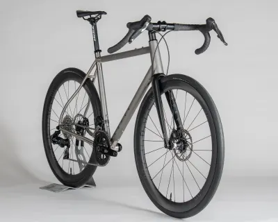 Curve Belgie Ultra E1